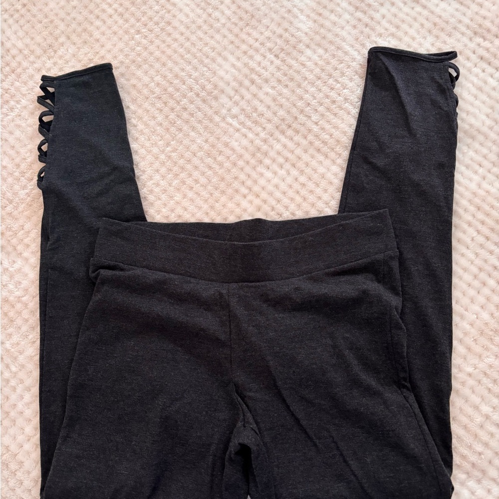 Old Navy Thin Soft Charcoal Leggings with Side Lattice Detail Size M - Picture 2 of 3